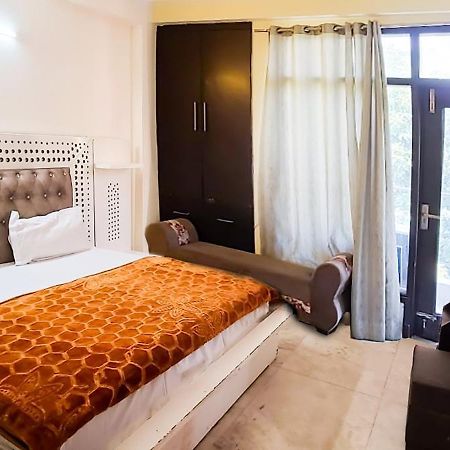 Hotel Jagannath New Delhi Buitenkant foto