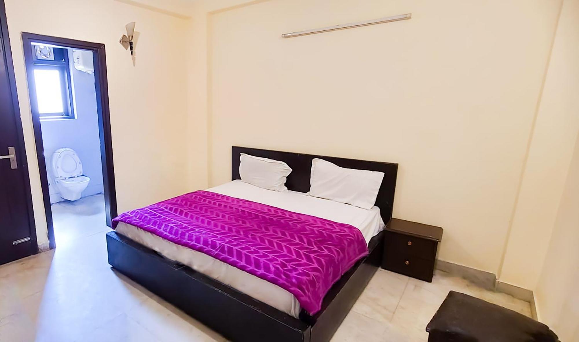 Hotel Jagannath New Delhi Buitenkant foto